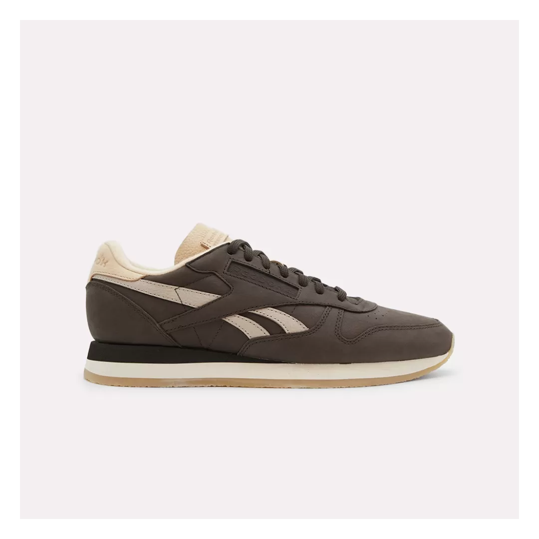 Baskets Reebok Classic Leather Chalk - Style Vintage et Confort Baskets Reebok Classic Leather Chalk - Style Vintage et Confort