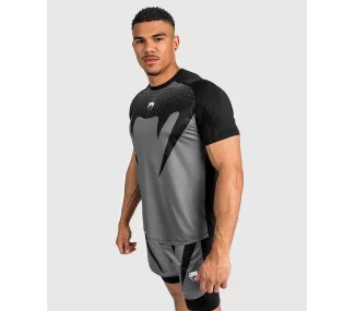 Venum ATTACK Dry Tech - Black | T-shirt de Sport Haute Performance Venum ATTACK Dry Tech - Black | T-shirt de Sport Haute Performance