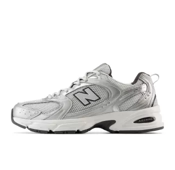 New Balance 530 – Le Rétro Running Incontournable