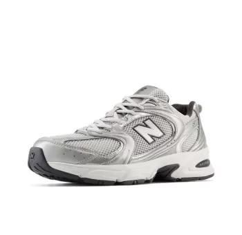 New Balance 530 – Le Rétro Running Incontournable