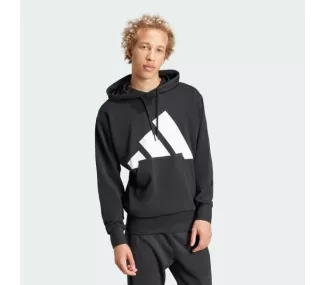 M BL FT HD en noir et blanc