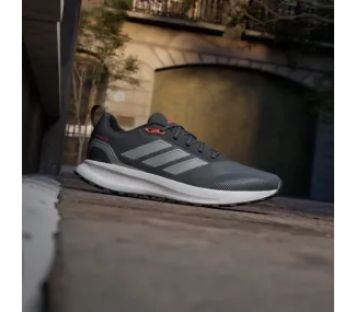 RUNFALCON 5 TR      CBLACKSILVMTCARBON