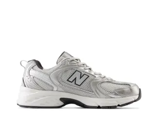 New Balance 530 – Le Rétro Running Incontournable