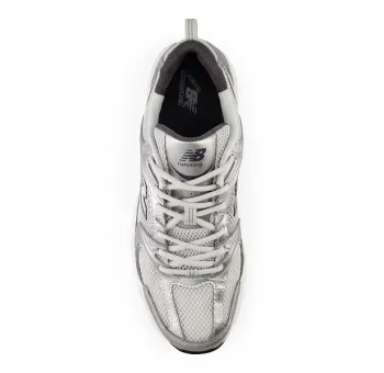 New Balance 530 – Le Rétro Running Incontournable