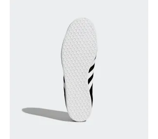 Adidas Gazelle - Basket Iconique et Confortable pour un Usage Quotidien Adidas Gazelle - Basket Iconique et Confortable pour un Usage Quotidien