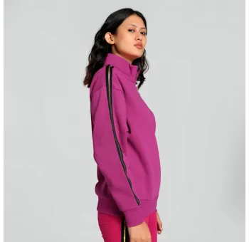 ESS TAPE MINIMAL GOLD Half-Zip Mock Neck