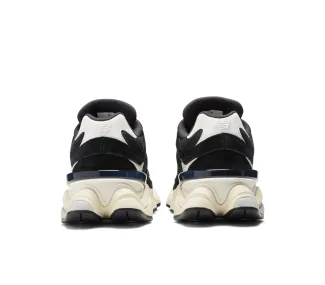 New Balance 9060 - Basket Unisexe avec Design Rétro-Futuriste et Confort Optimal New Balance 9060 - Basket Unisexe avec Design Rétro-Futuriste et Confort Optimal